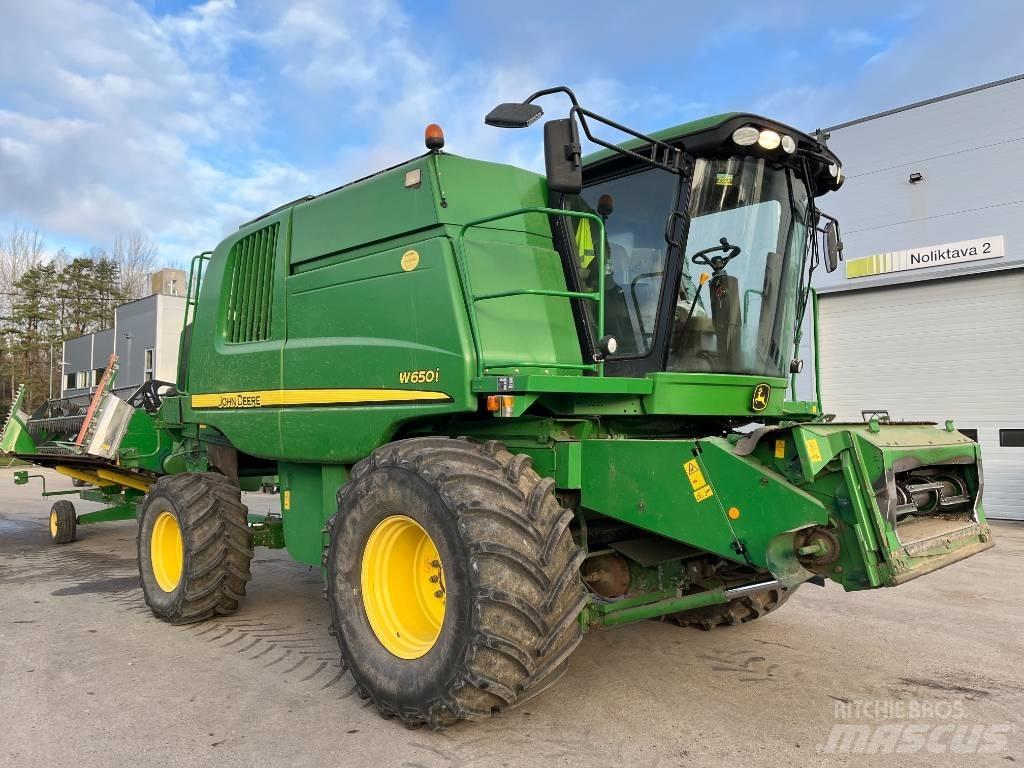 John Deere W 650 i Derliaus nuėmimo kombainai