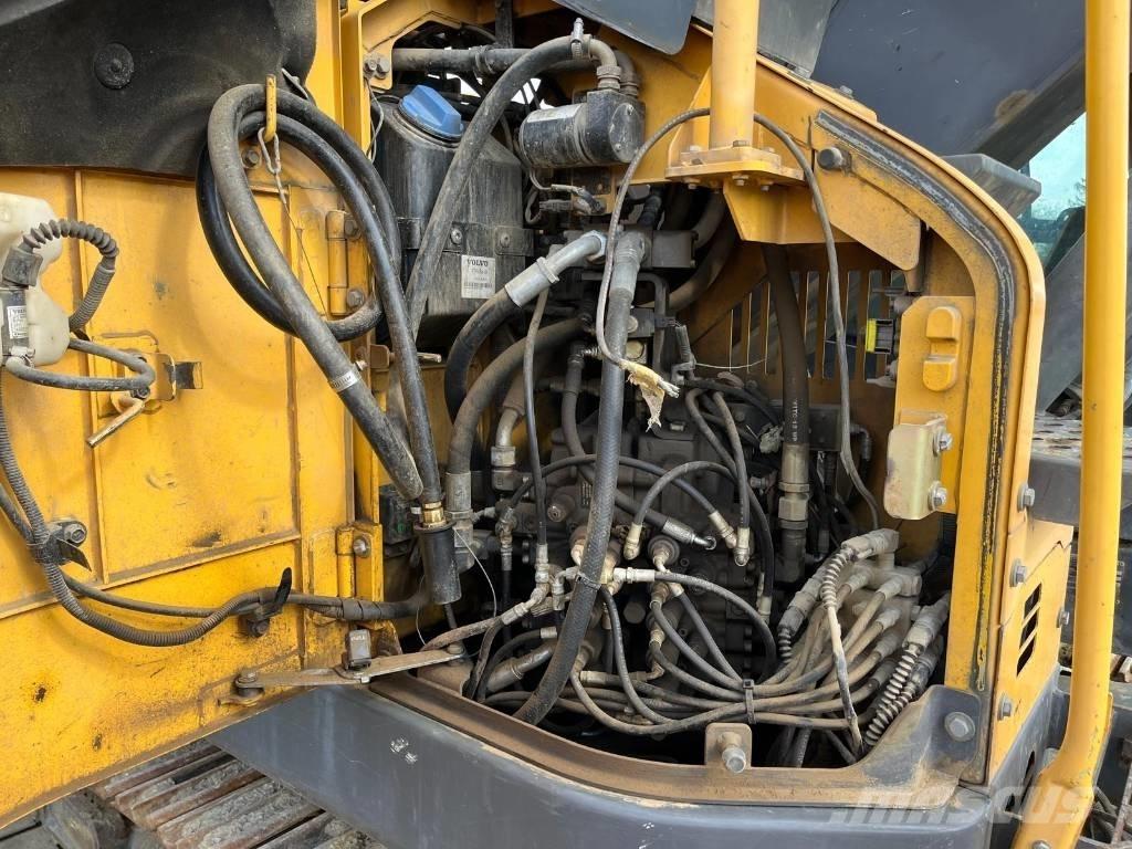 Volvo ECR145EL Vikšriniai ekskavatoriai