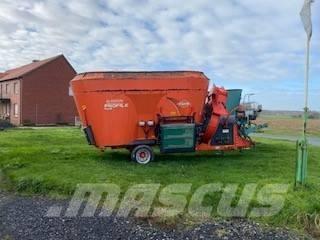 Kuhn Typ 2070 Pašarų maišytuvai-dalytuvai
