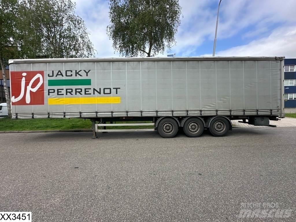 Fruehauf Tautliner Tentinės puspriekabės
