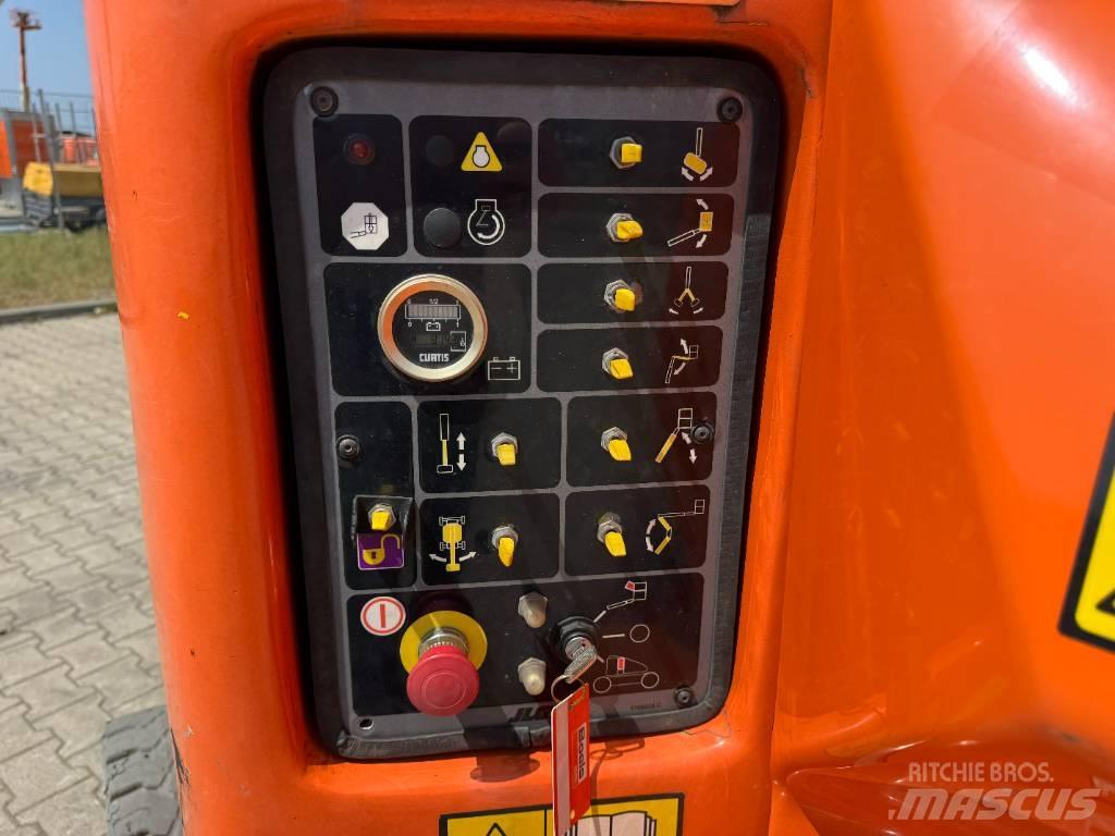 JLG E400AJPN Alkūniniai keltuvai