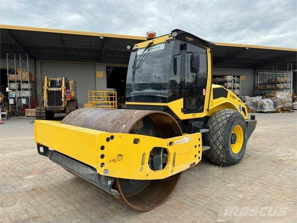 BMW 213D Vieno būgno volai