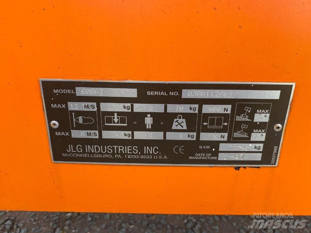 JLG 600 AJ Alkūniniai keltuvai