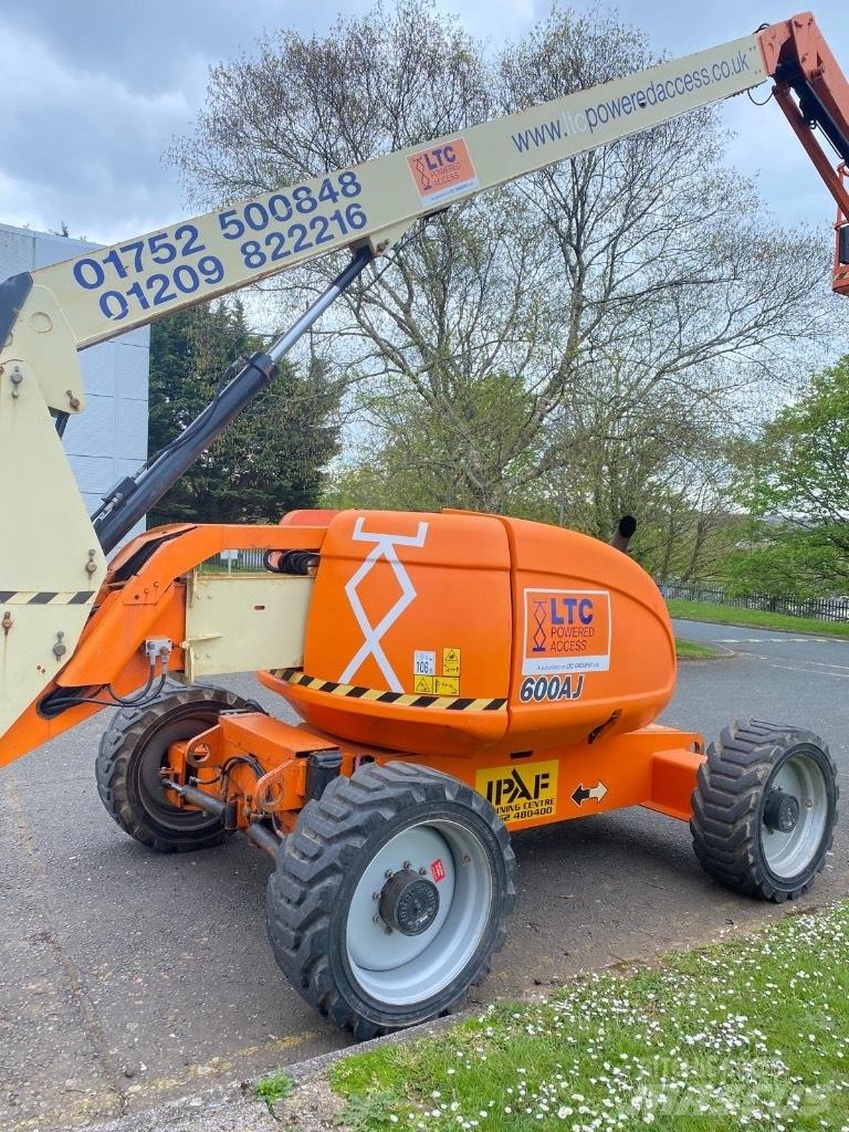 JLG 600 AJ Alkūniniai keltuvai