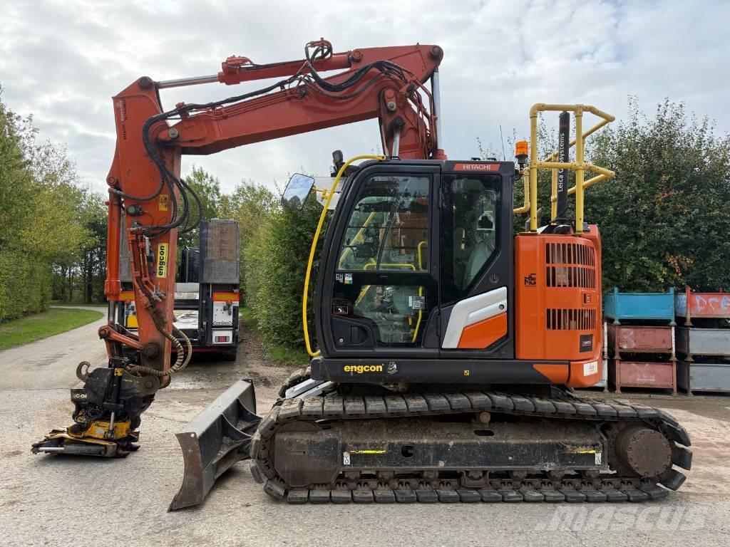 Hitachi ZX 135 US-7 Vikšriniai ekskavatoriai