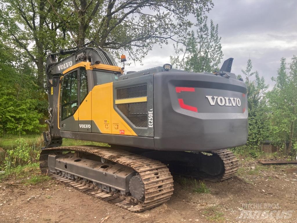 Volvo EC 250 EL Vikšriniai ekskavatoriai