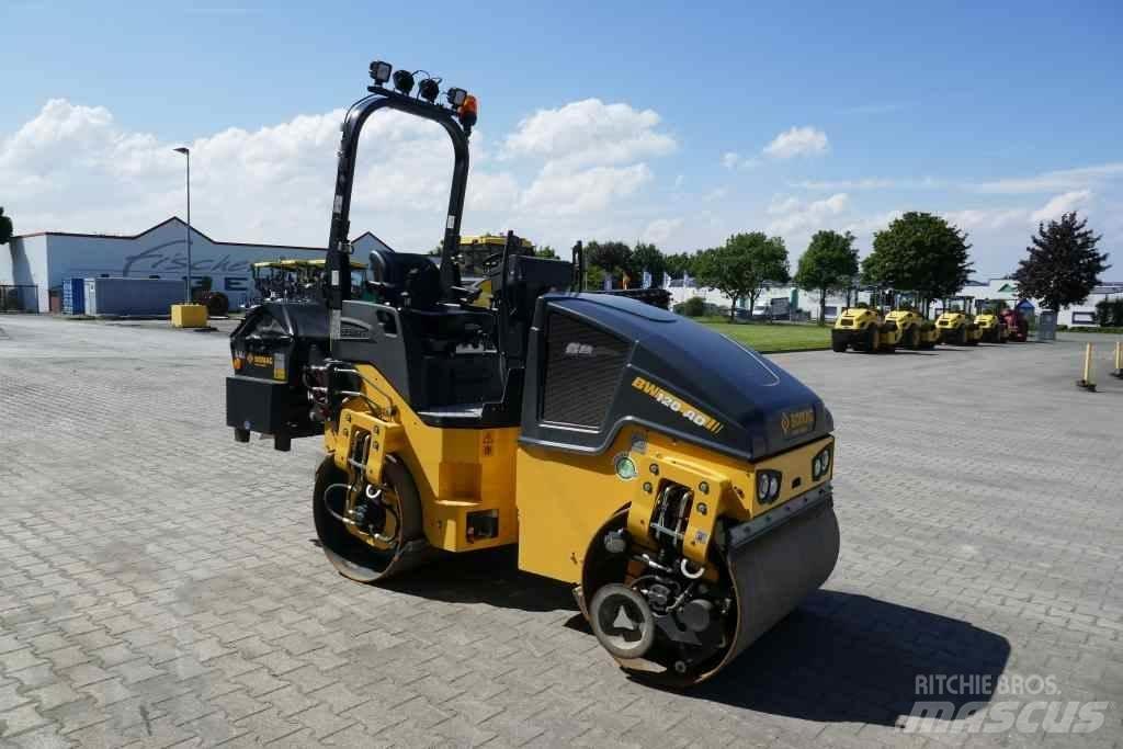 Bomag BW 120 AD-5 Maža asfalto klojimo technika