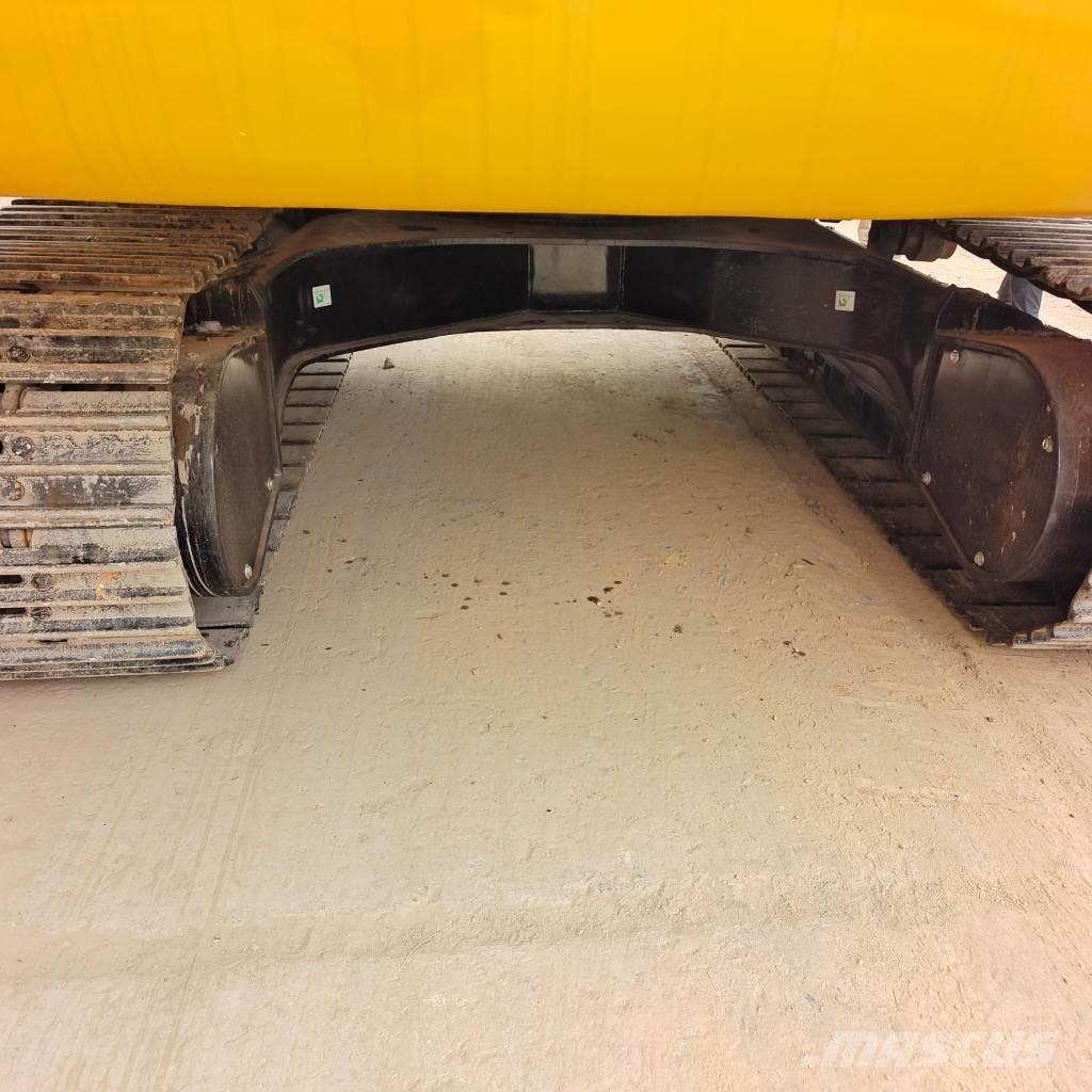 CAT 320 D Vikšriniai ekskavatoriai