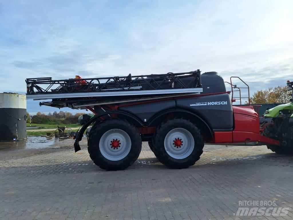 Horsch Leeb 12 TD Prikabinami purkštuvai