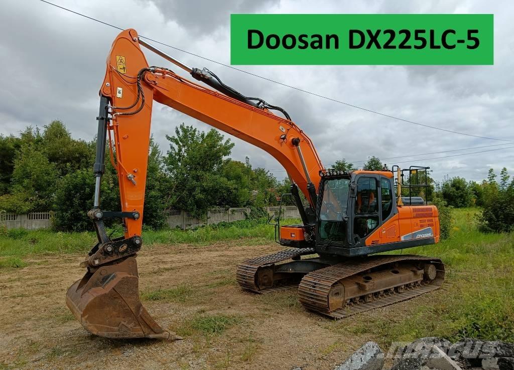 Doosan DX 225 LC-5 Vikšriniai ekskavatoriai