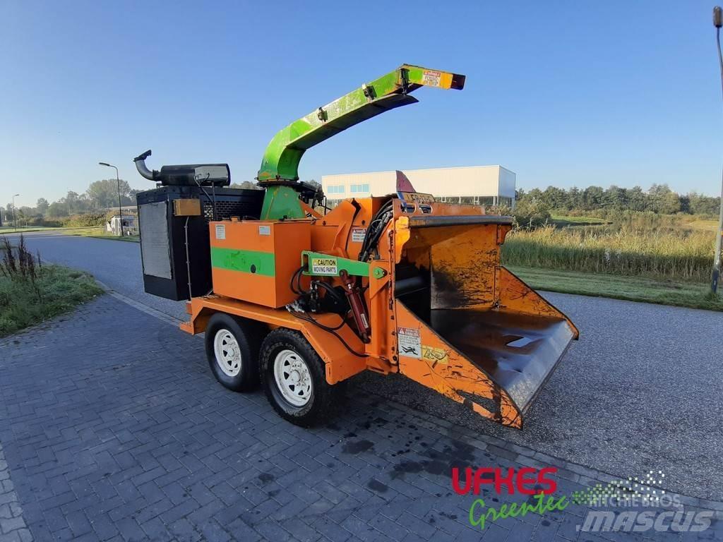 Woodsman 18 XX Medienos smulkintuvai
