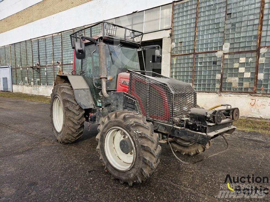 Valtra A 93H Traktoriai