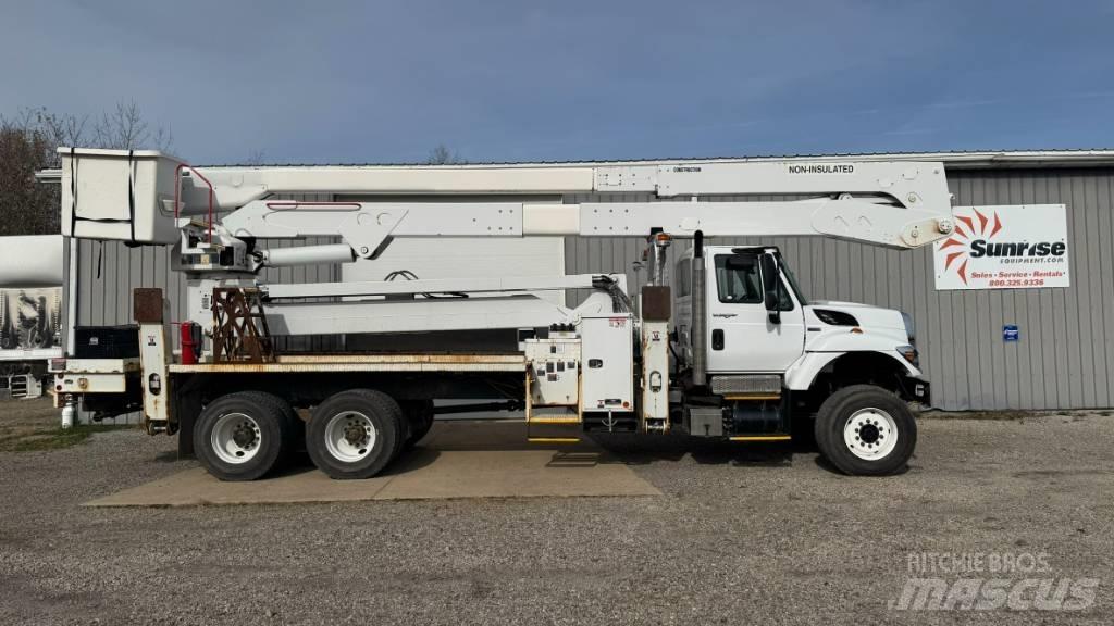 Altec A77-TE93 Ant vilkikų montuojamos kėlimo platformos