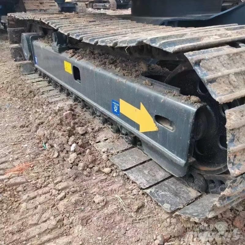 Komatsu PC 60 Vikšriniai ekskavatoriai