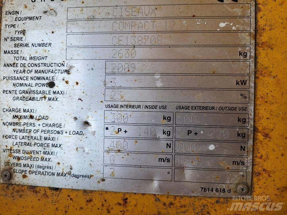 Haulotte Compact 12 Žirkliniai keltuvai