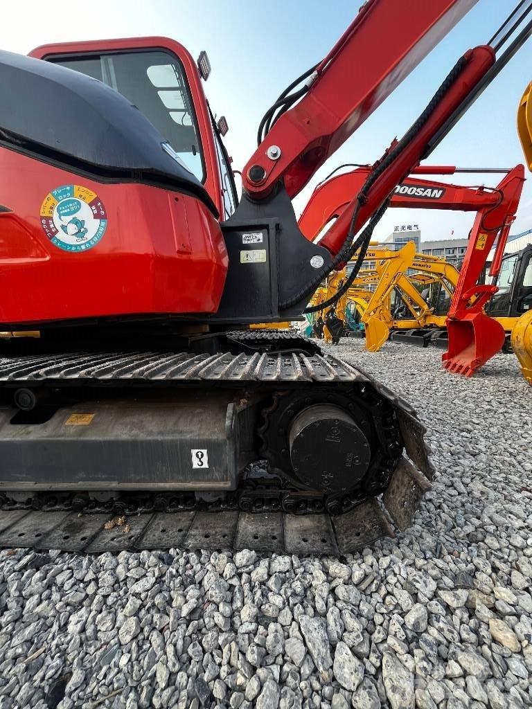 Kubota KX 080-3 Vidutinės galios ekskavatoriai 7-12 t