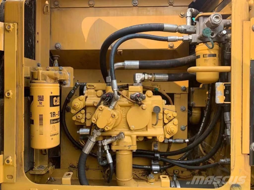 CAT 315 D L Vikšriniai ekskavatoriai
