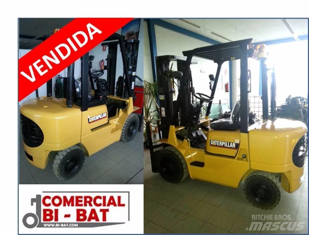 CAT ttres Dyzeliniai krautuvai