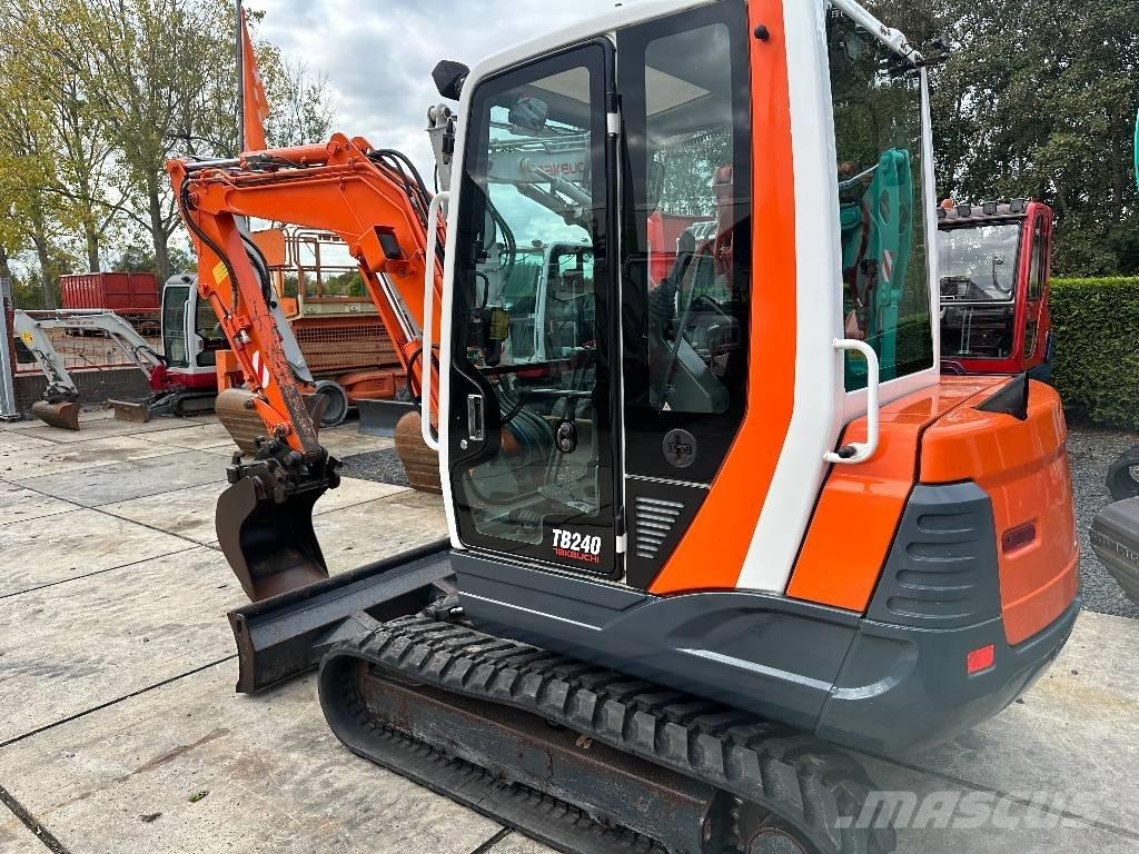 Takeuchi TB 235 CR Mini ekskavatoriai < 7 t