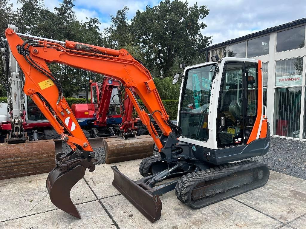 Takeuchi TB 235 CR Mini ekskavatoriai < 7 t