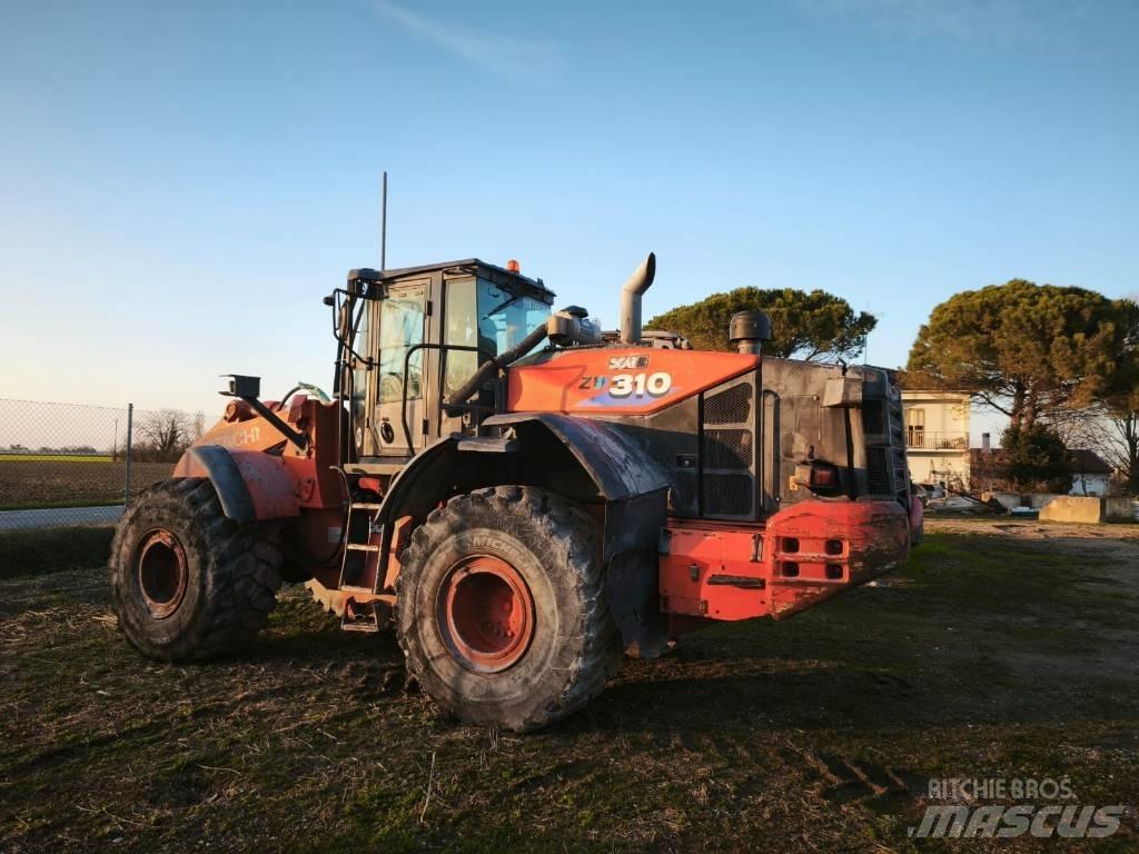 Hitachi ZW 310-6 Naudoti ratiniai krautuvai
