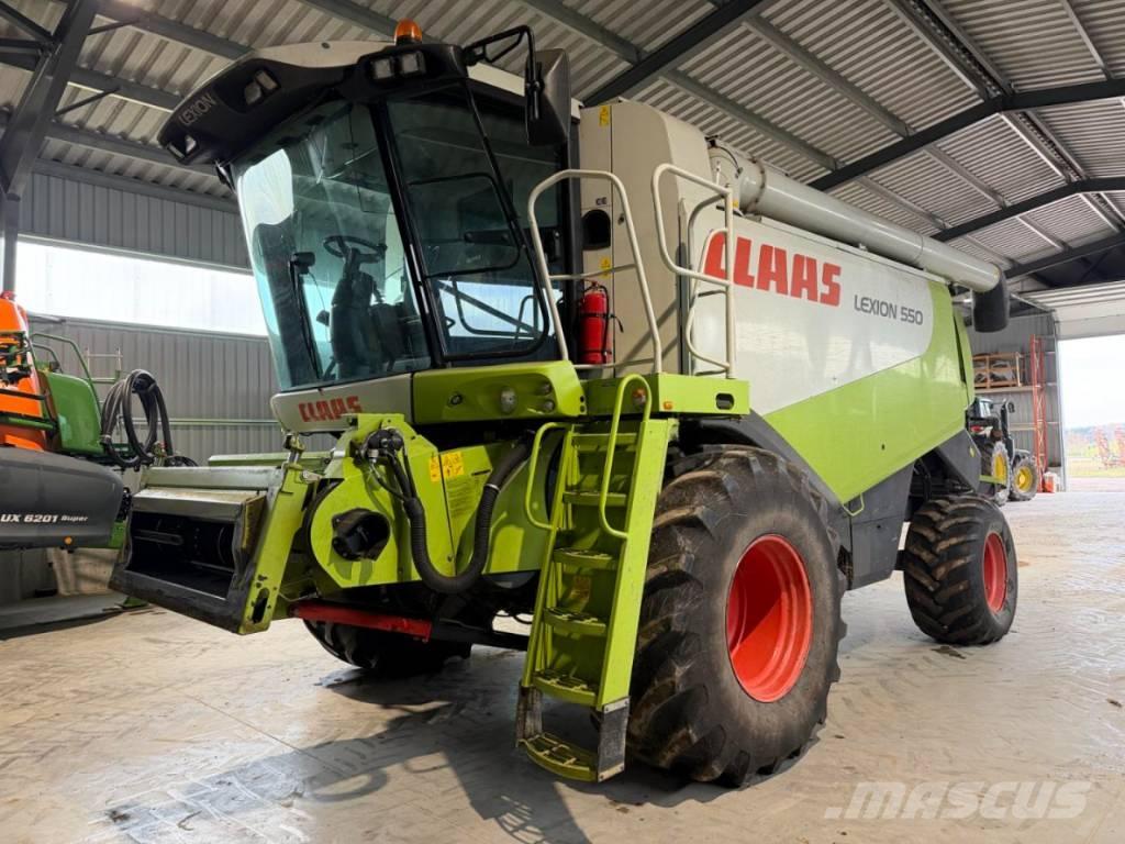 CLAAS Lexion 550 Derliaus nuėmimo kombainai