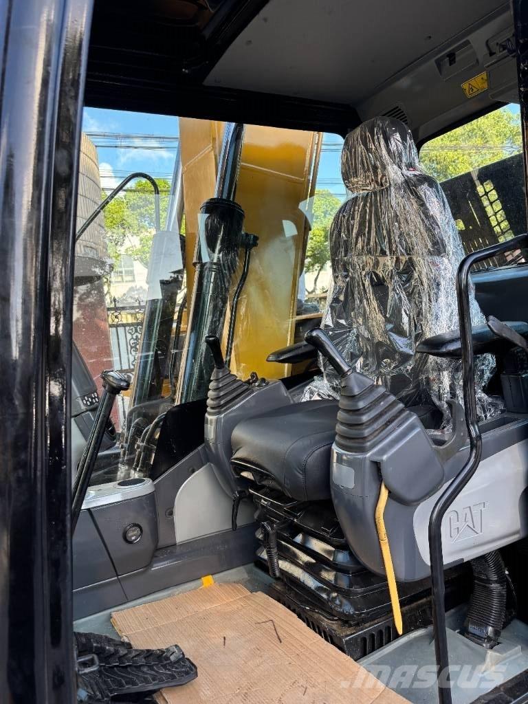 CAT 312 D Vikšriniai ekskavatoriai