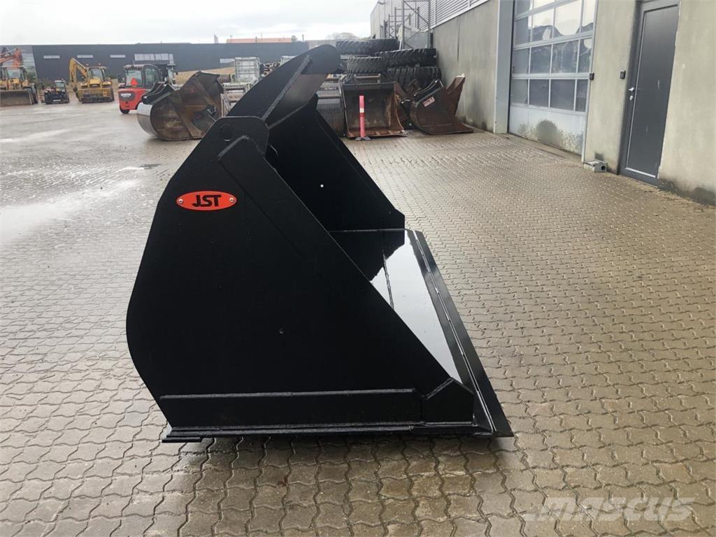 JST Læsseskovl, JST Kaušai