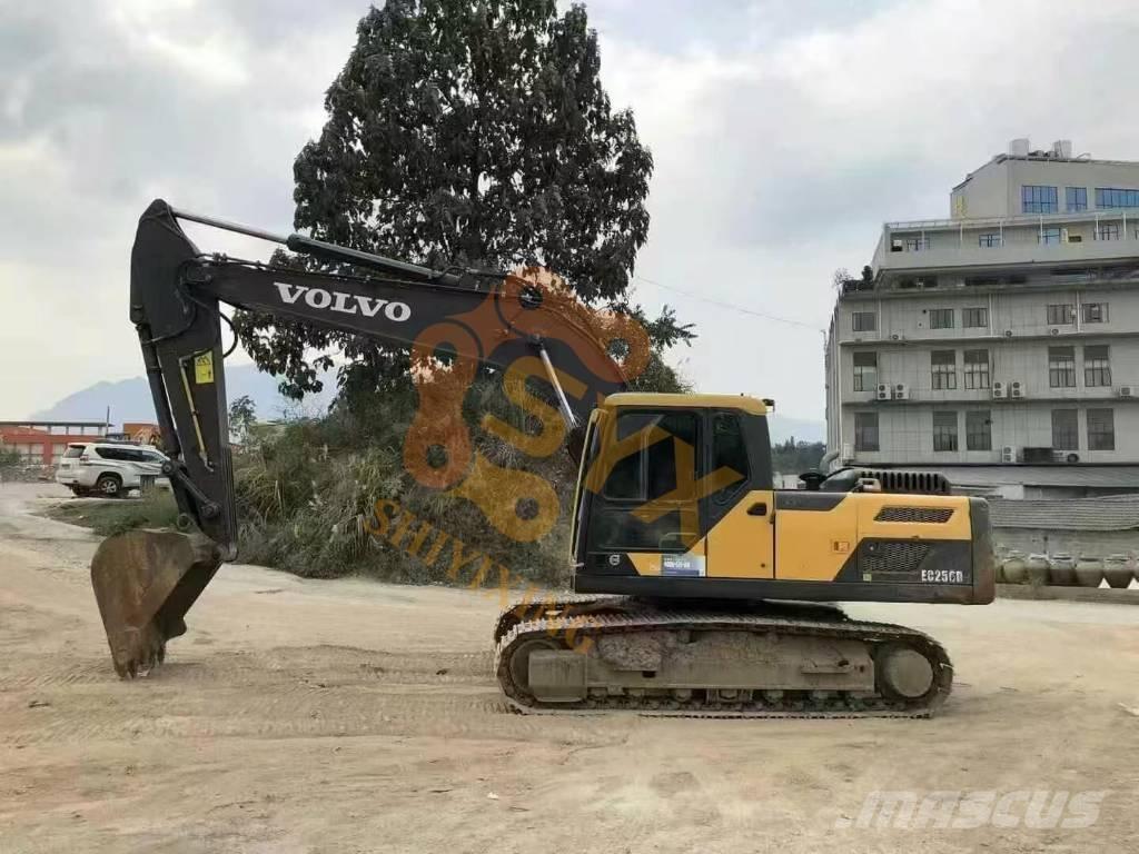 Volvo EC 210 B LC Vikšriniai ekskavatoriai