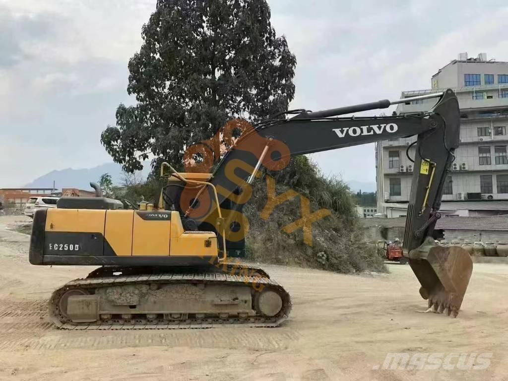 Volvo EC 210 B LC Vikšriniai ekskavatoriai