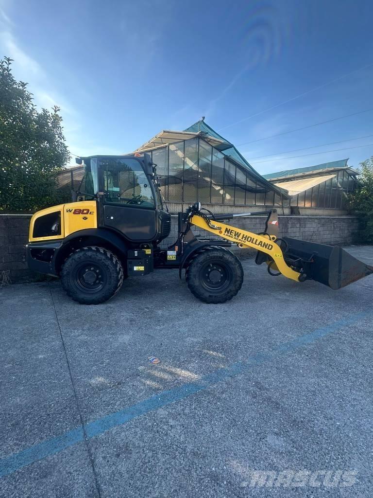 New Holland W 80 C Naudoti ratiniai krautuvai