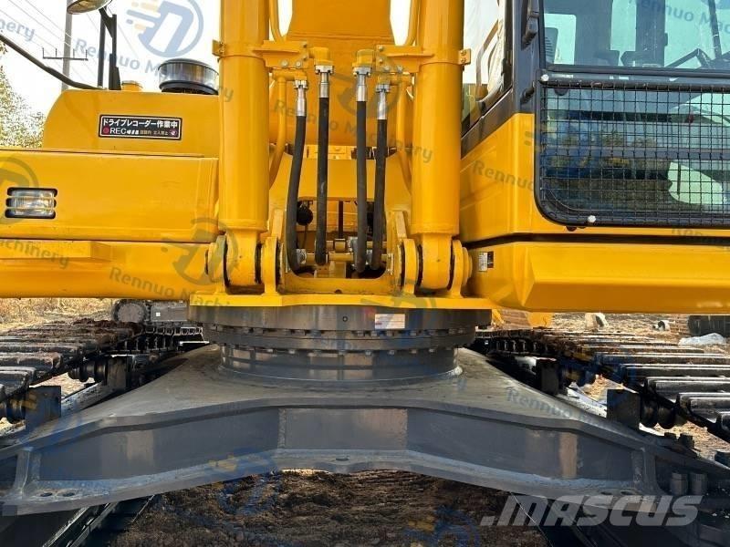Komatsu PC450-8 Vikšriniai ekskavatoriai
