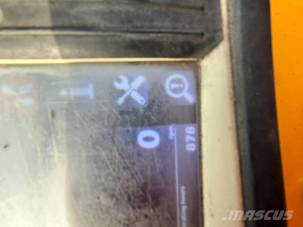 Knikmops KM 250 Naudoti ratiniai krautuvai