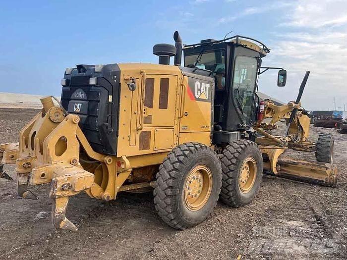 CAT 140M2 Greideriai