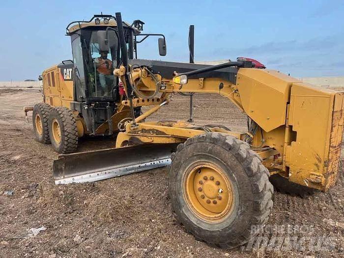 CAT 140M2 Greideriai