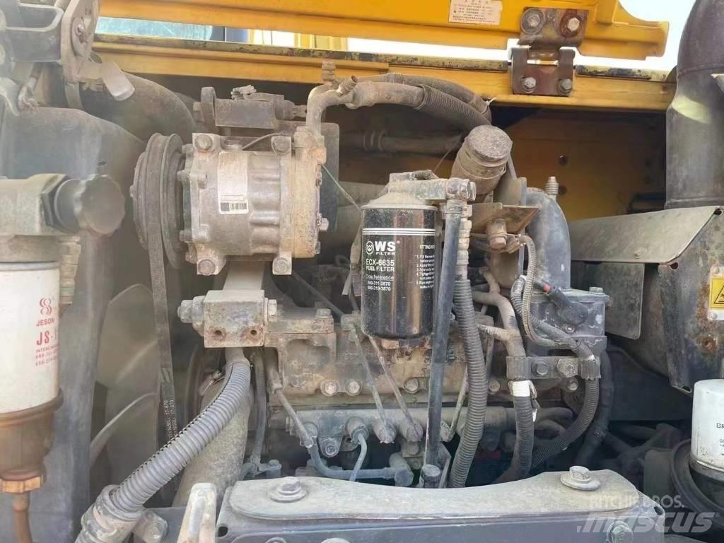 Komatsu PC 70 Vikšriniai ekskavatoriai