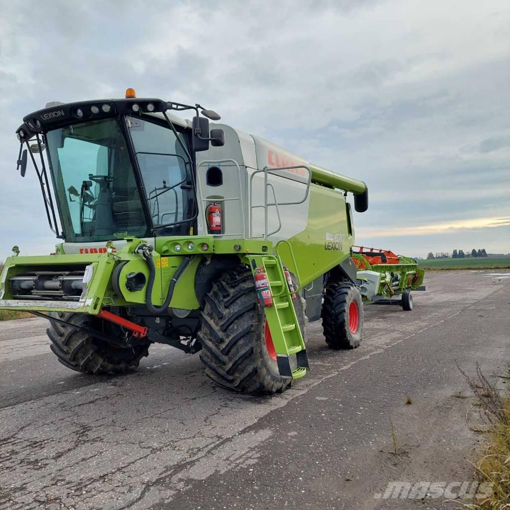 CLAAS Lexion 670 Derliaus nuėmimo kombainai