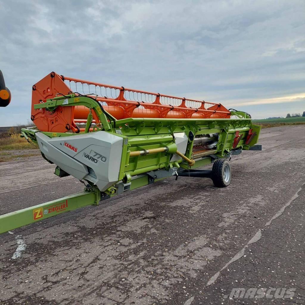 CLAAS Lexion 670 Derliaus nuėmimo kombainai