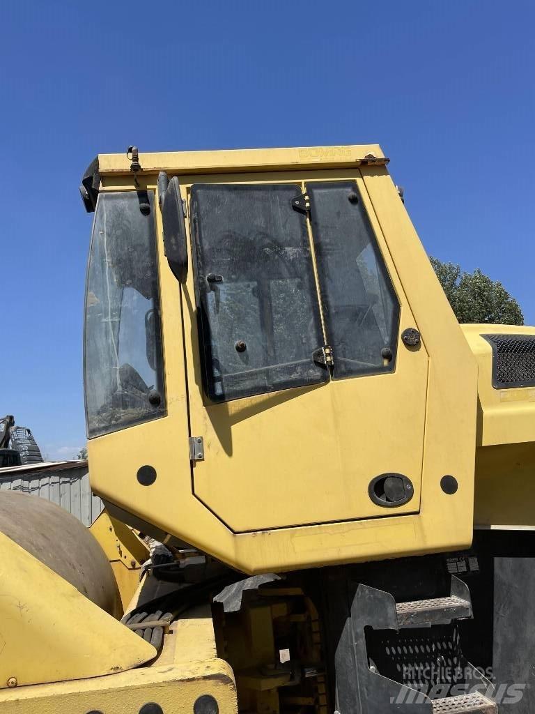 Bomag 226-4 Vieno būgno volai