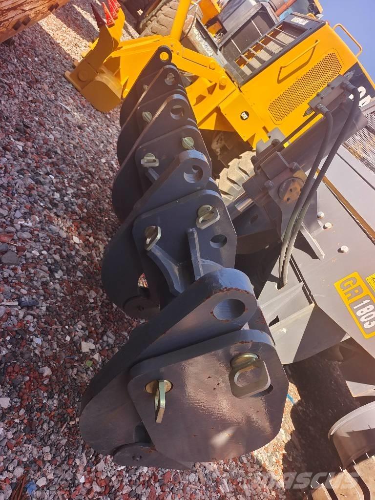 XCMG GR 1803 Greideriai