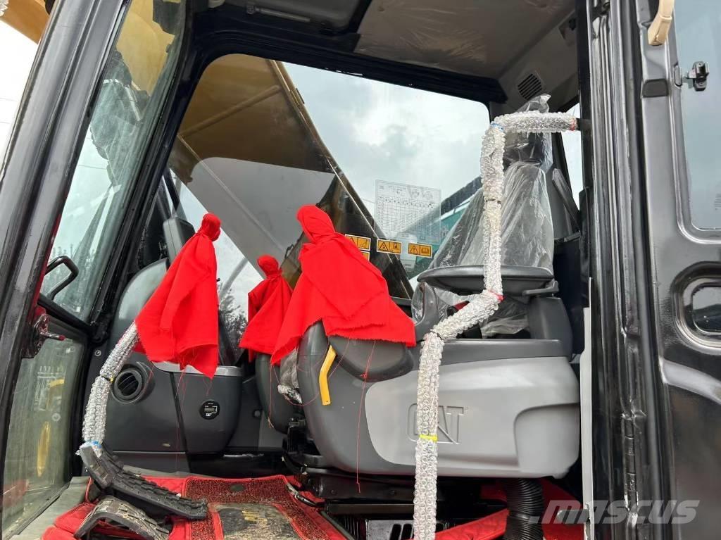 CAT 320 D Vikšriniai ekskavatoriai