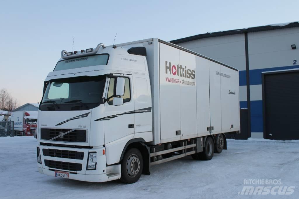 Volvo FH 12 460 Sunkvežimiai su dengtu kėbulu