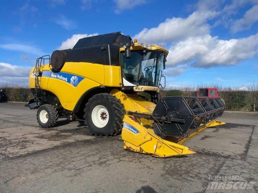 New Holland CX 780 Derliaus nuėmimo kombainai