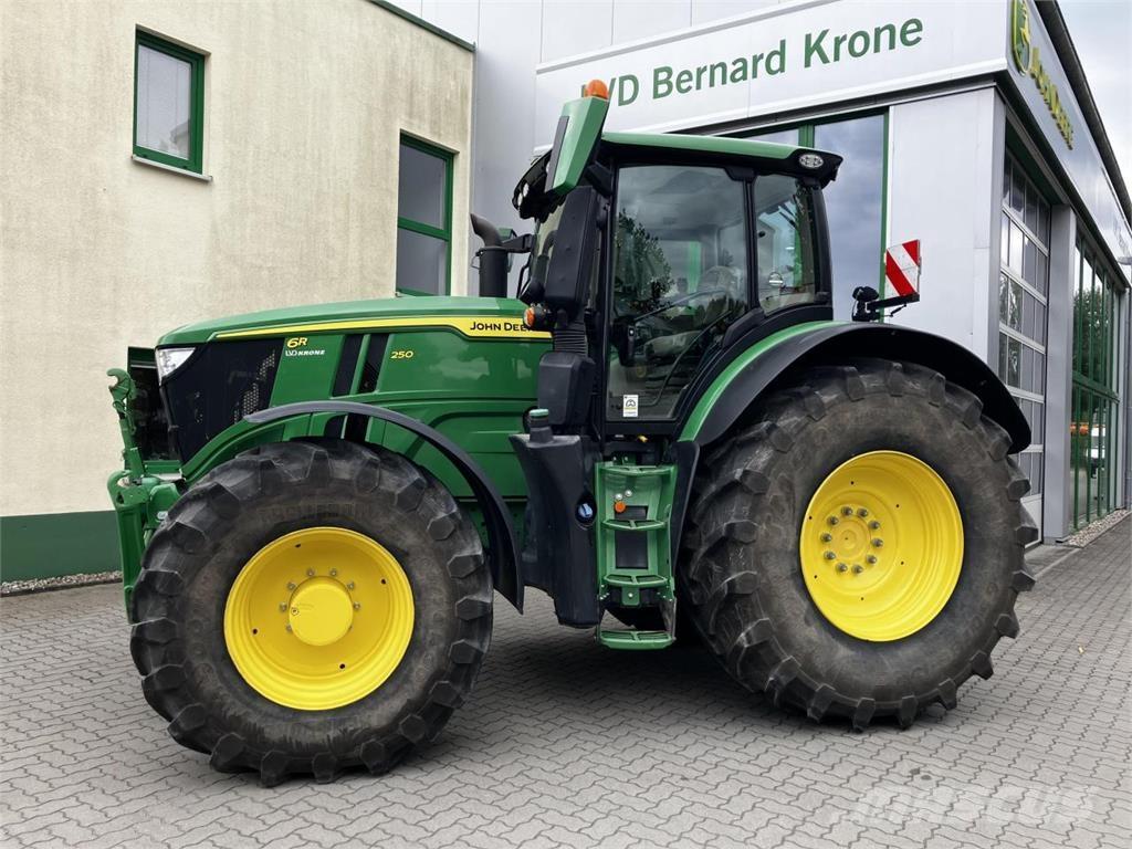 John Deere 6R 250 Traktoriai
