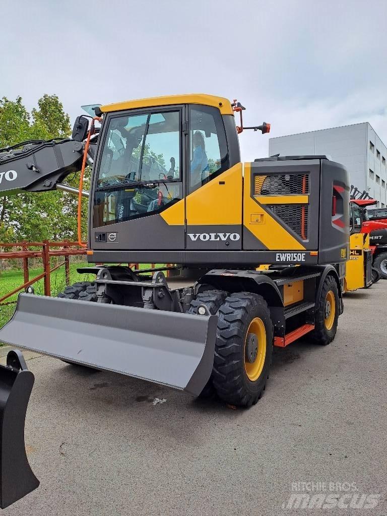 Volvo EWR150E Ratiniai ekskavatoriai