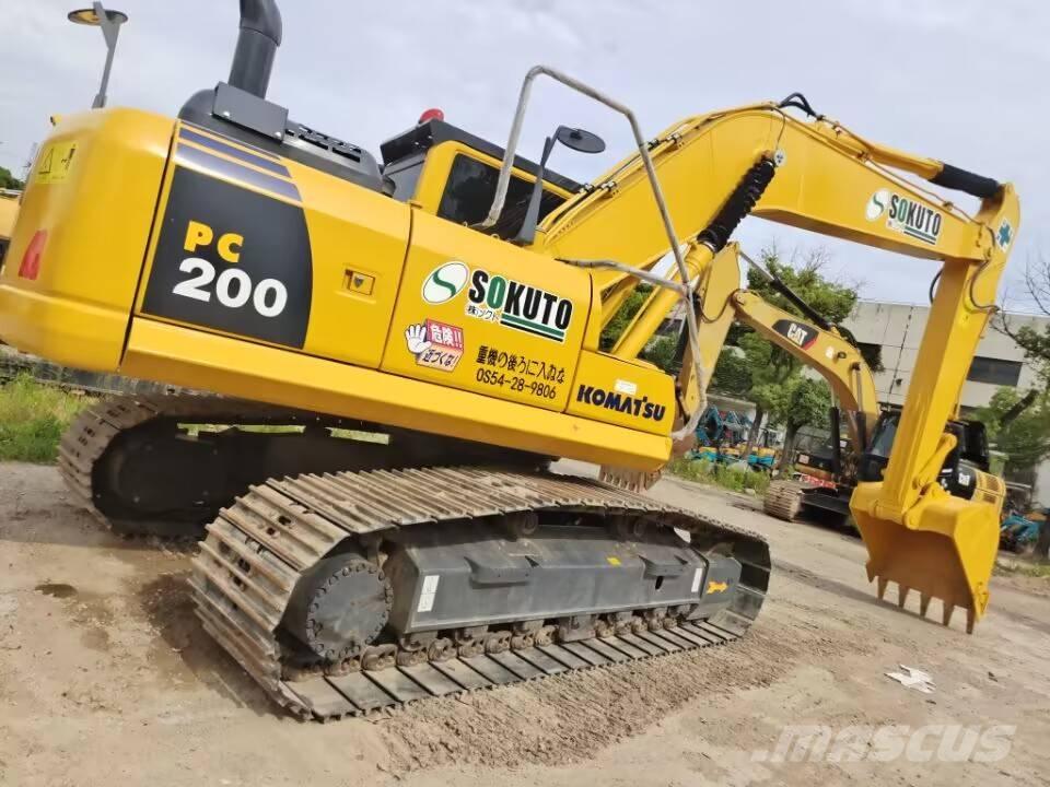 Komatsu PC 200-8 Vikšriniai ekskavatoriai