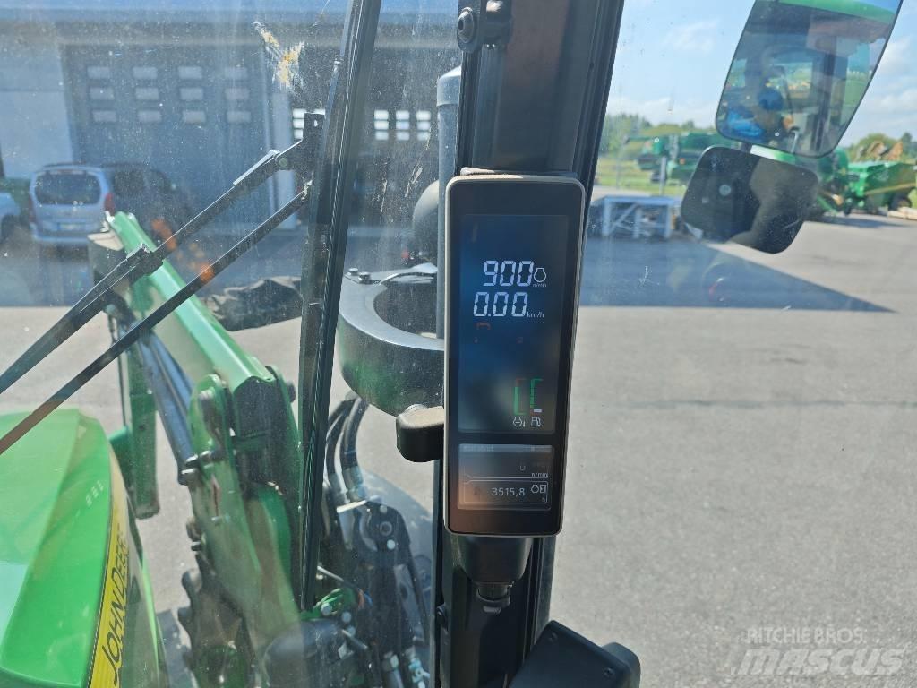 John Deere 5115 R Traktoriai