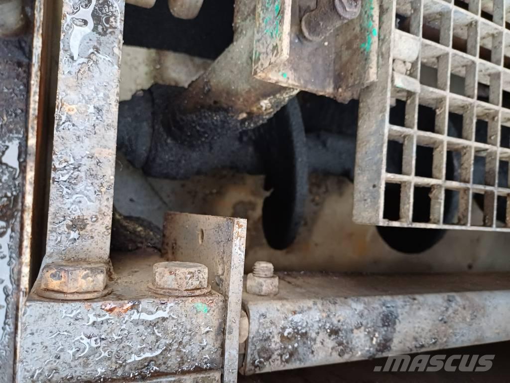 Vögele super 1302 Asfalto klotuvai