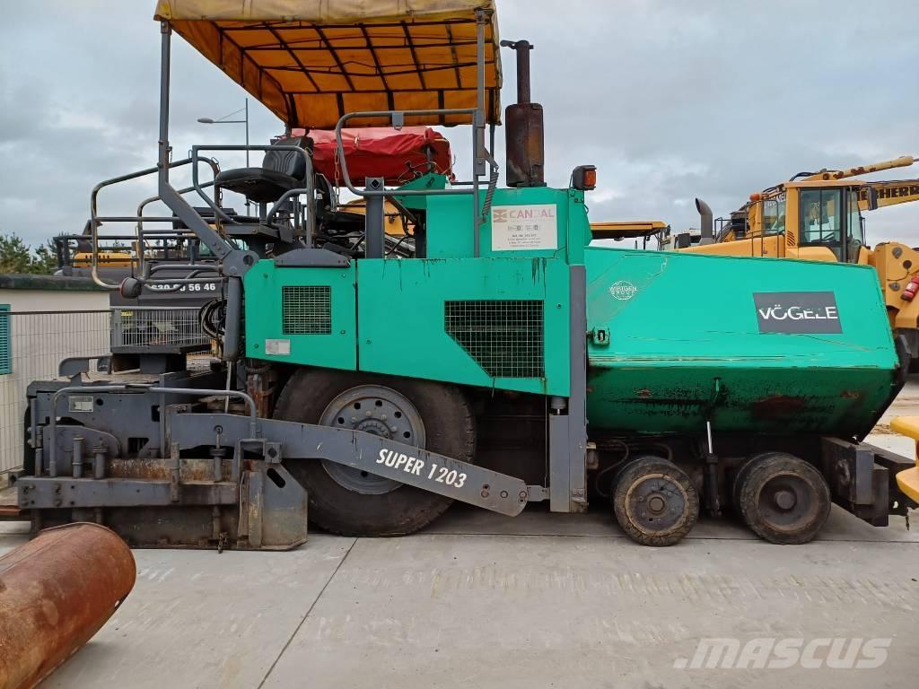 Vögele super 1302 Asfalto klotuvai