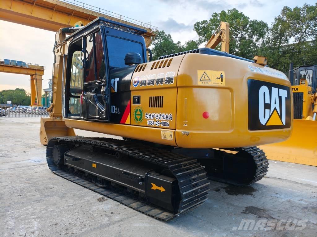 CAT 320D2 Vidutinės galios ekskavatoriai 7-12 t